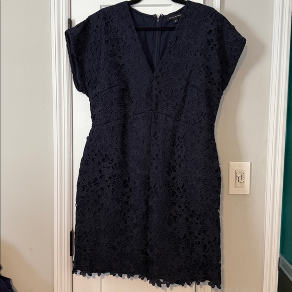 Banana Republic Navy Lace Dress, size 12 - Picture 2 of 7